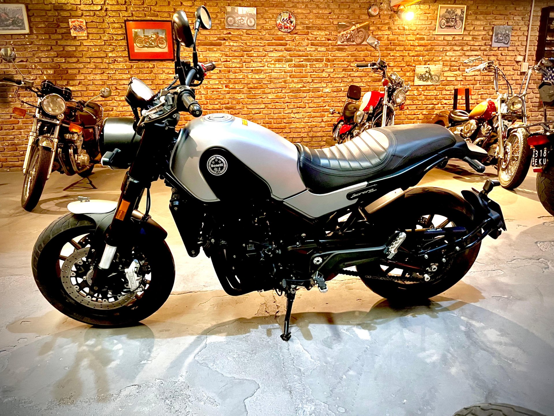 Benelli Leoncino 500 2022 - Imagen 1