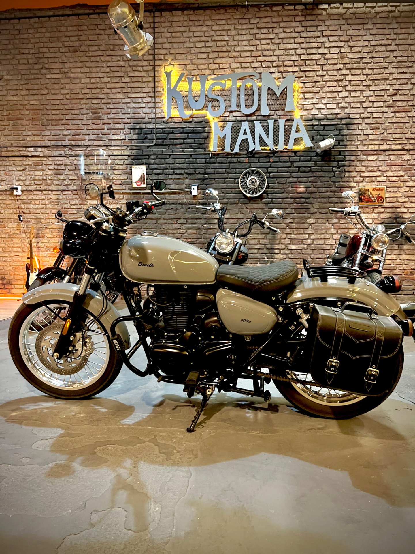 Benelli imperiale 400cc 2021