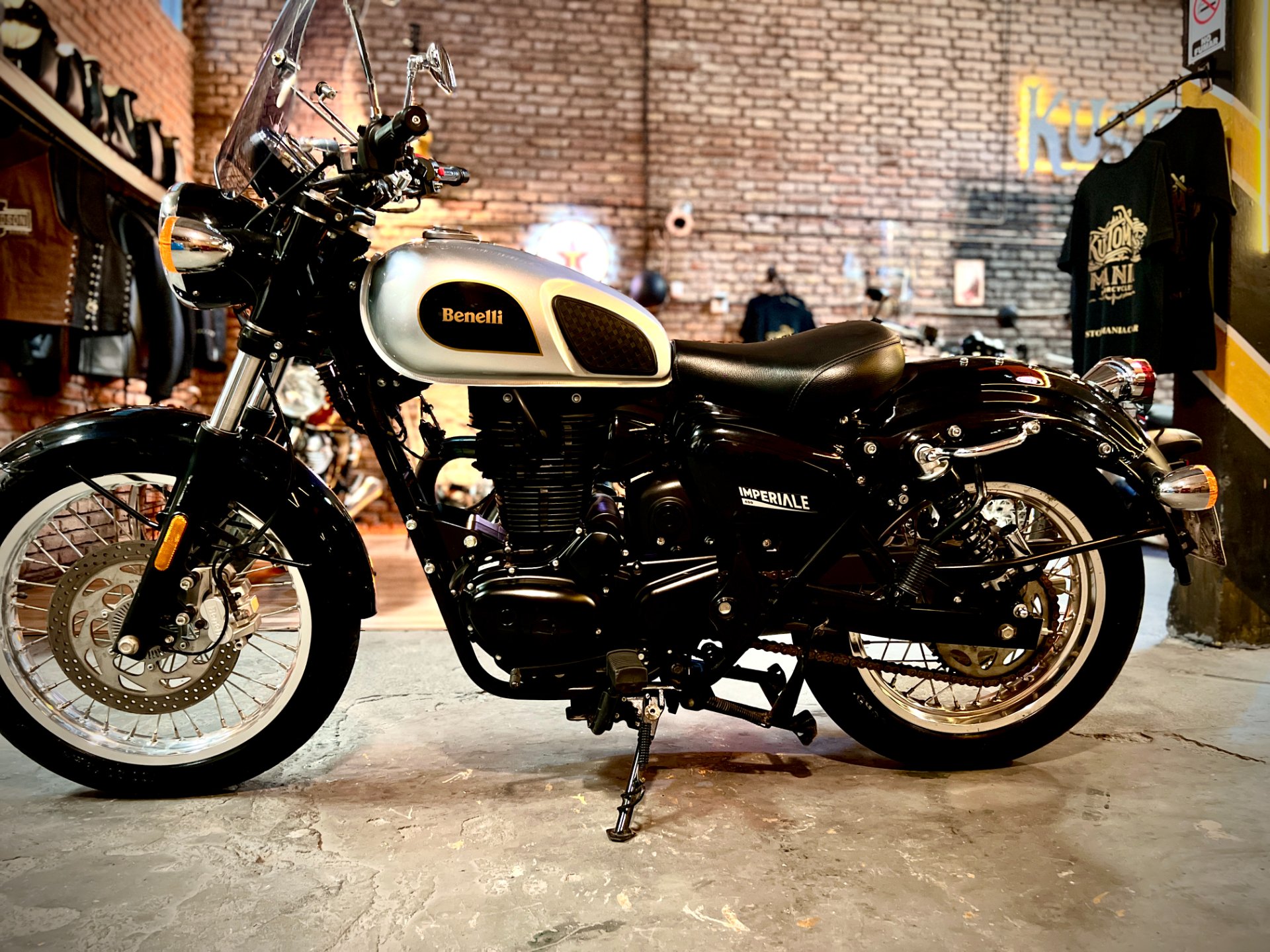 Benelli Imperiale 400 – 2021 - Imagen 1